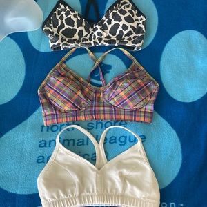 3 Medium Vintage CARUSHKA Bras: 2 Suzette’s & 1 Racerback (Lot of 3)